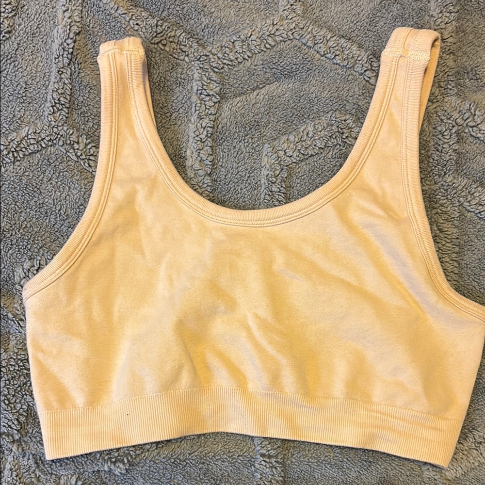 Alo Women’s Cream Sports Bra